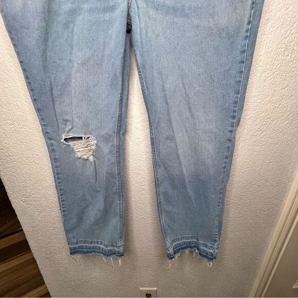 Wrangler High Rise True Straight Cropped Light Blue Women’s Plus Jeans Sz 16/26 - Picture 5 of 13